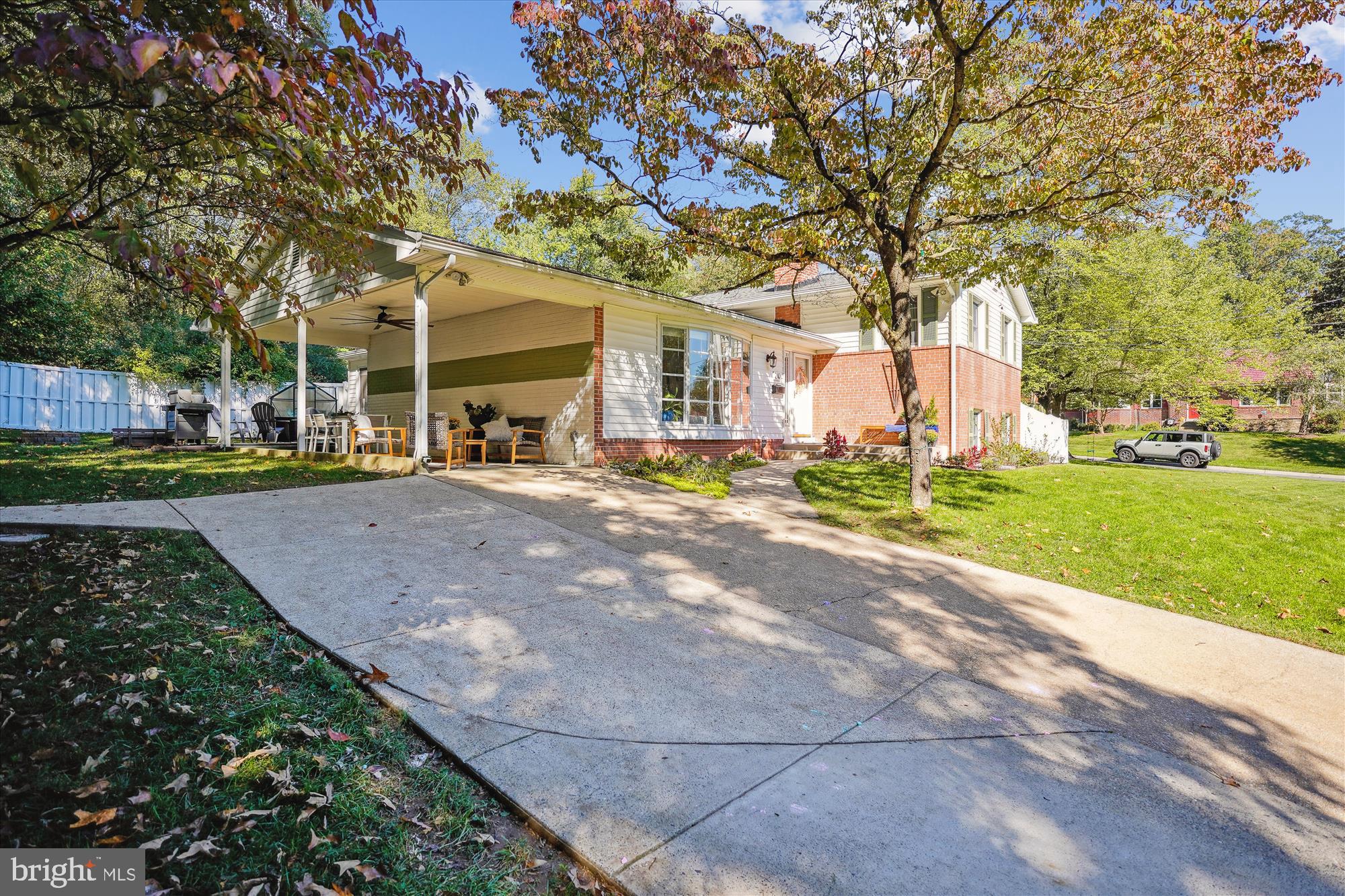 210 BURNT MILLS AVENUE