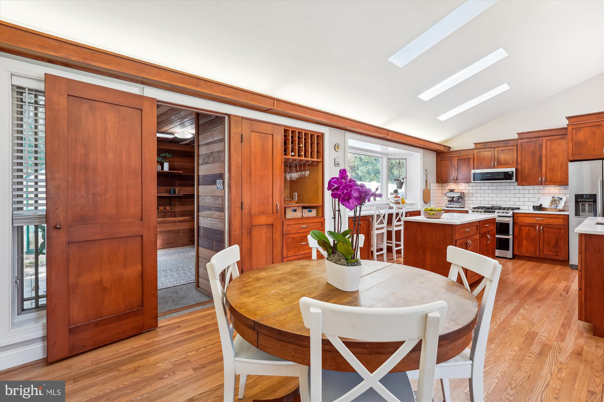 210 BURNT MILLS AVENUE