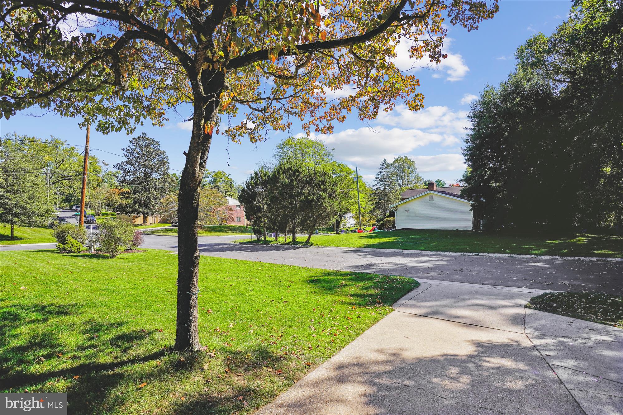 210 BURNT MILLS AVENUE