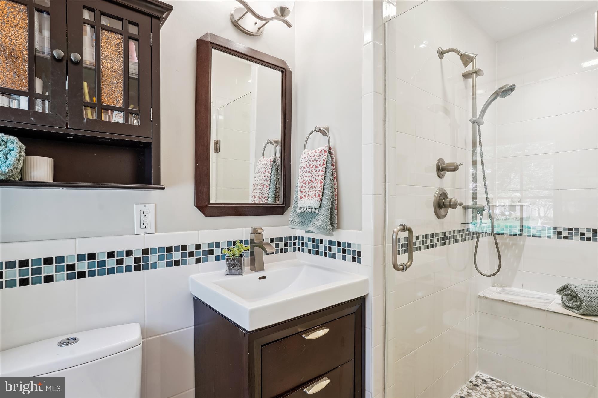 210 BURNT MILLS AVENUE