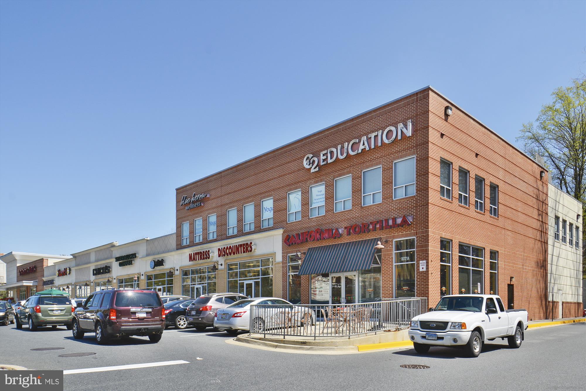 210 BURNT MILLS AVENUE