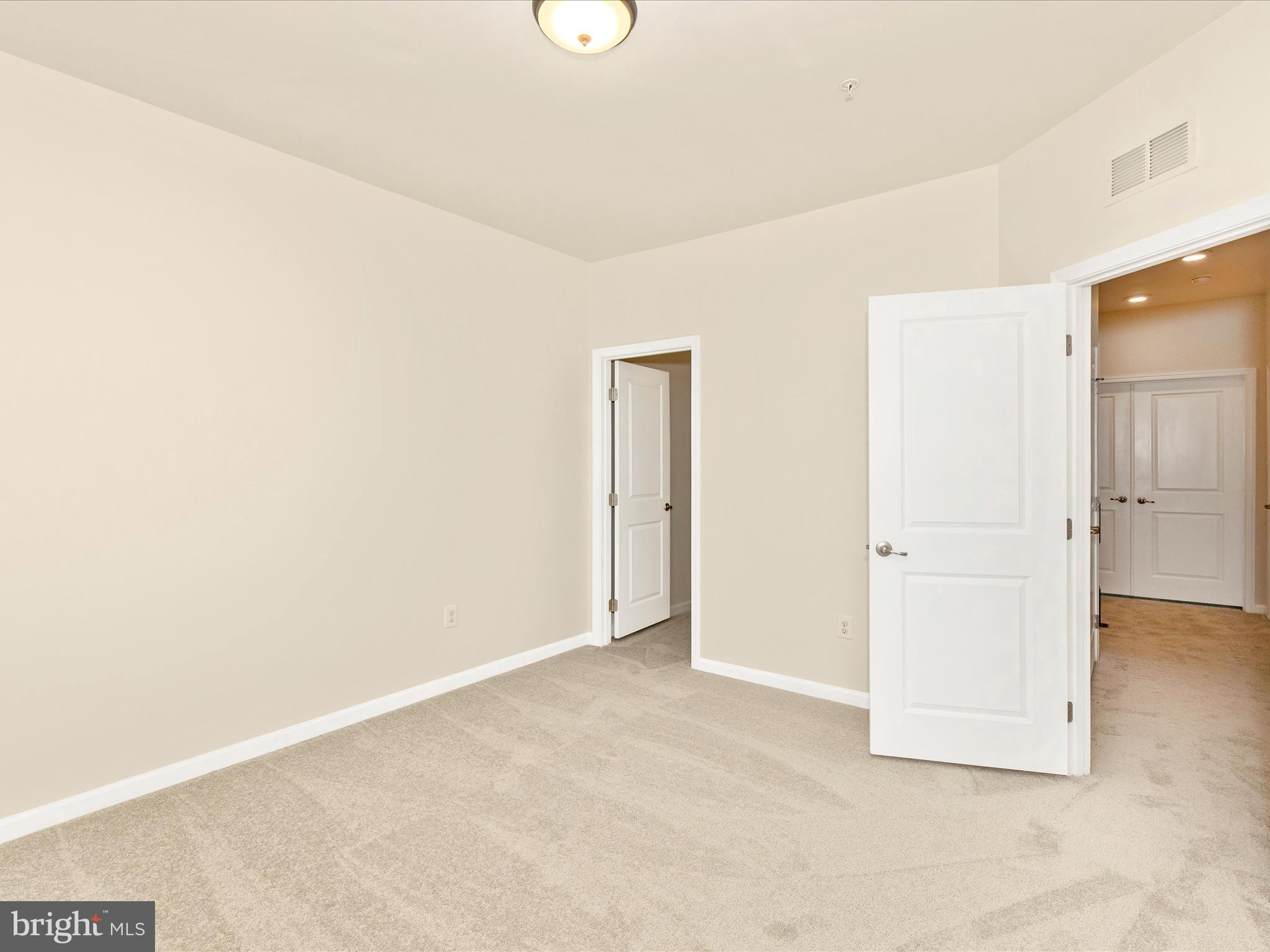 22043 BROADWAY AVENUE 401K