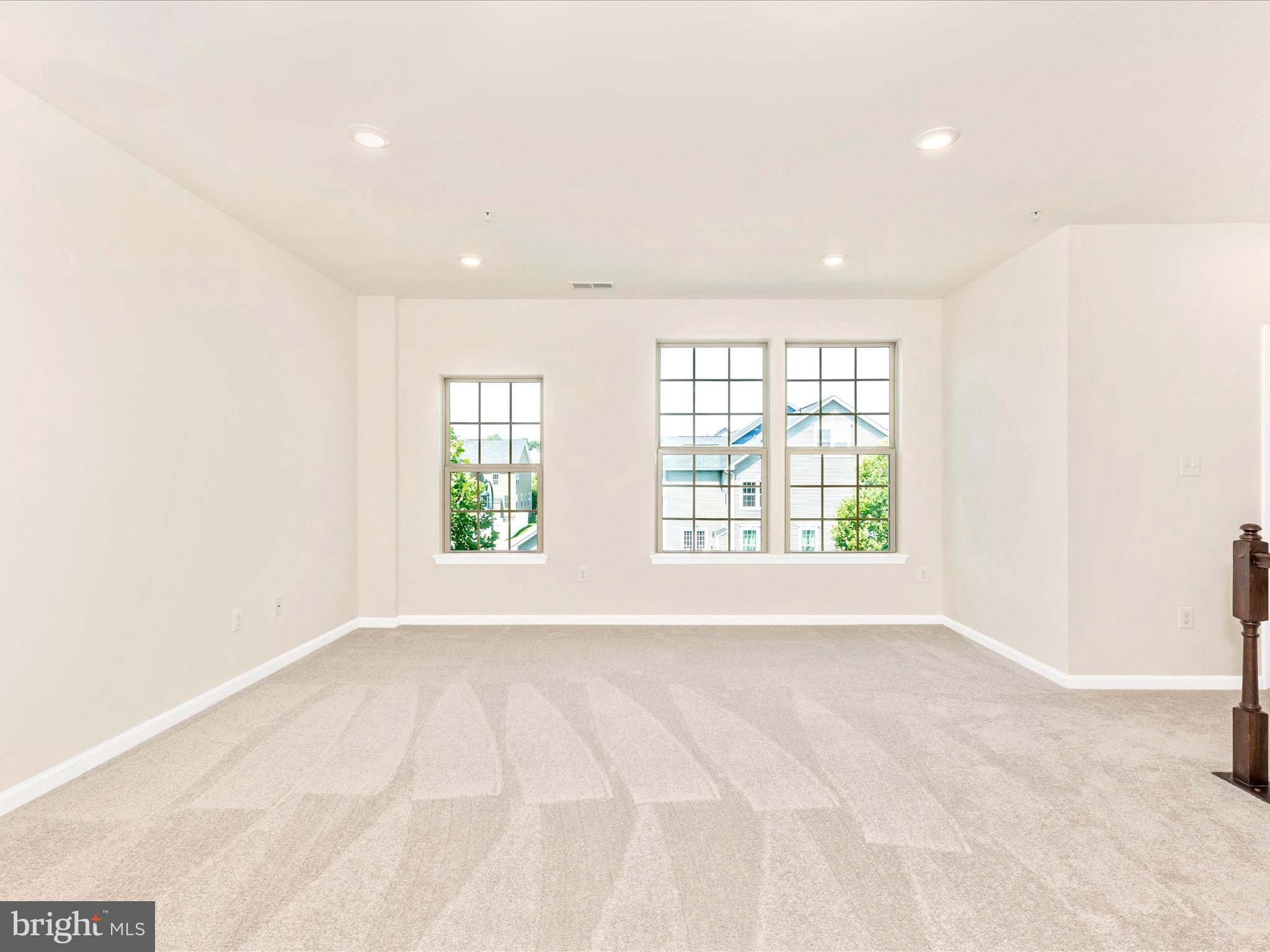 22043 BROADWAY AVENUE 401K