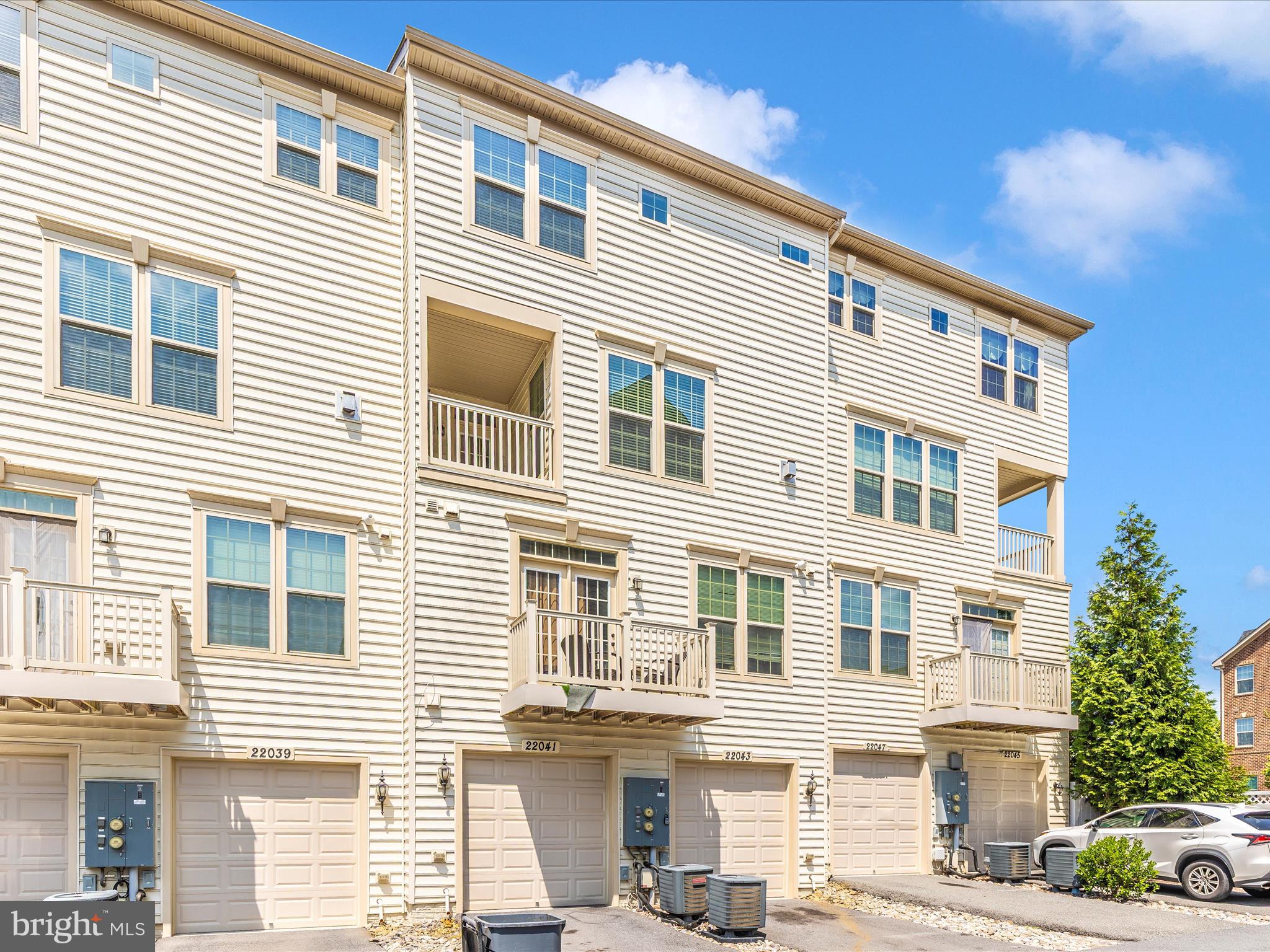 22043 BROADWAY AVENUE 401K