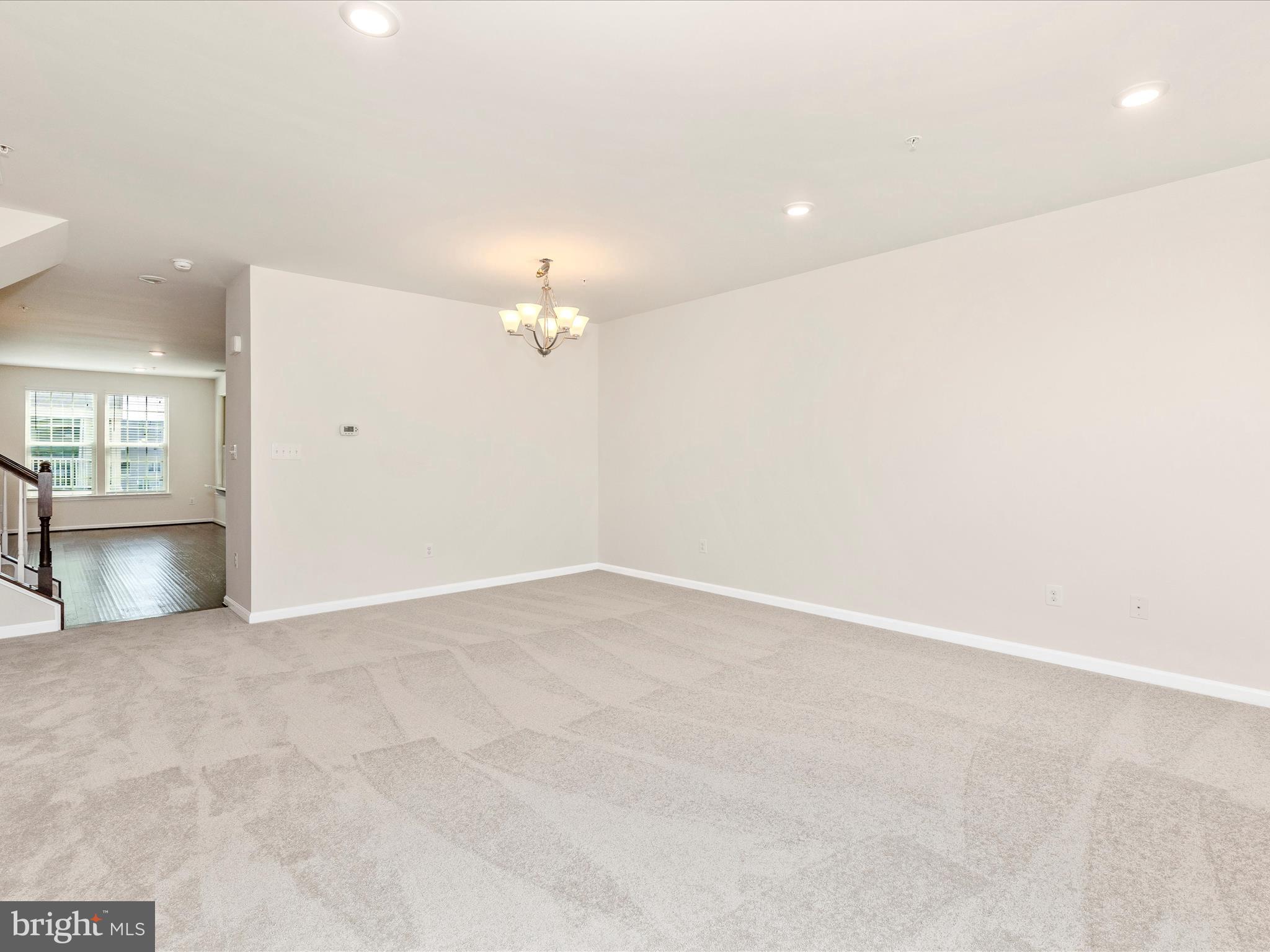 22043 BROADWAY AVENUE 401K