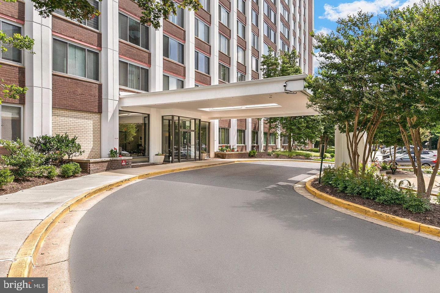 11801 ROCKVILLE PIKE #PH15