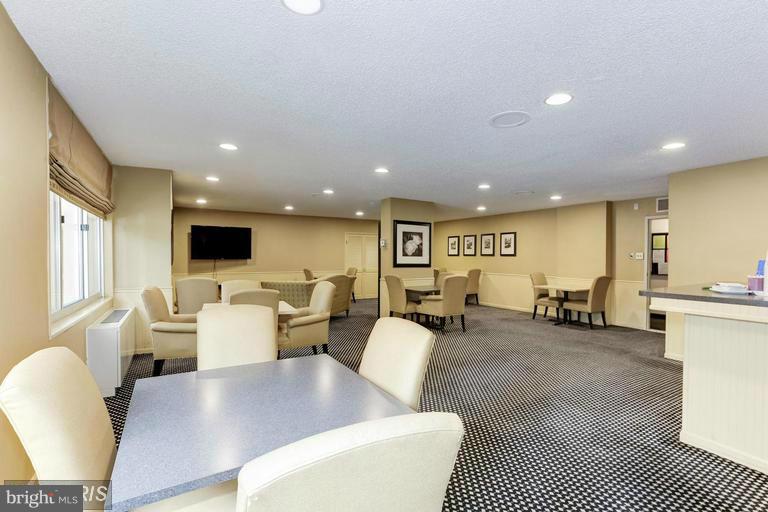 11801 ROCKVILLE PIKE #PH15