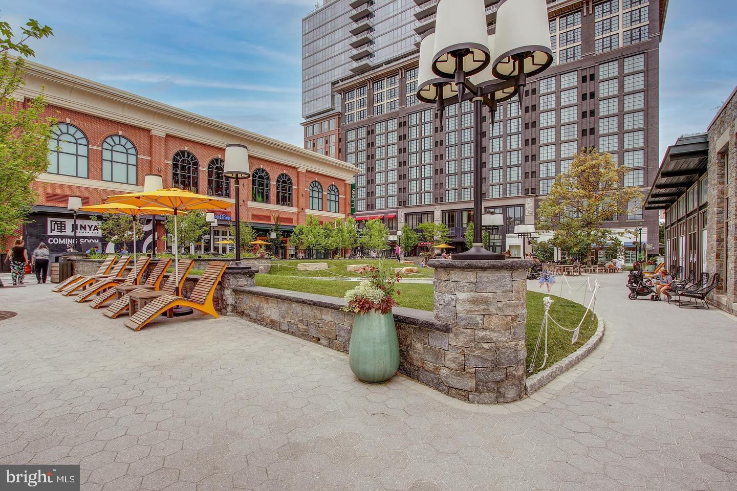 11801 ROCKVILLE PIKE #PH15