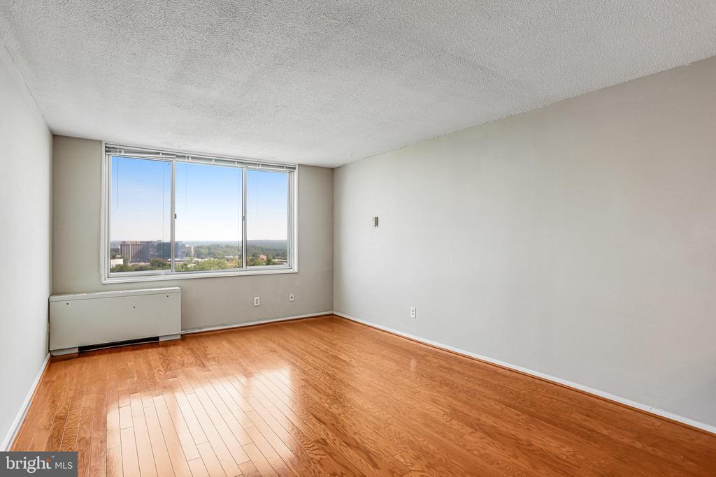 11801 ROCKVILLE PIKE #PH15