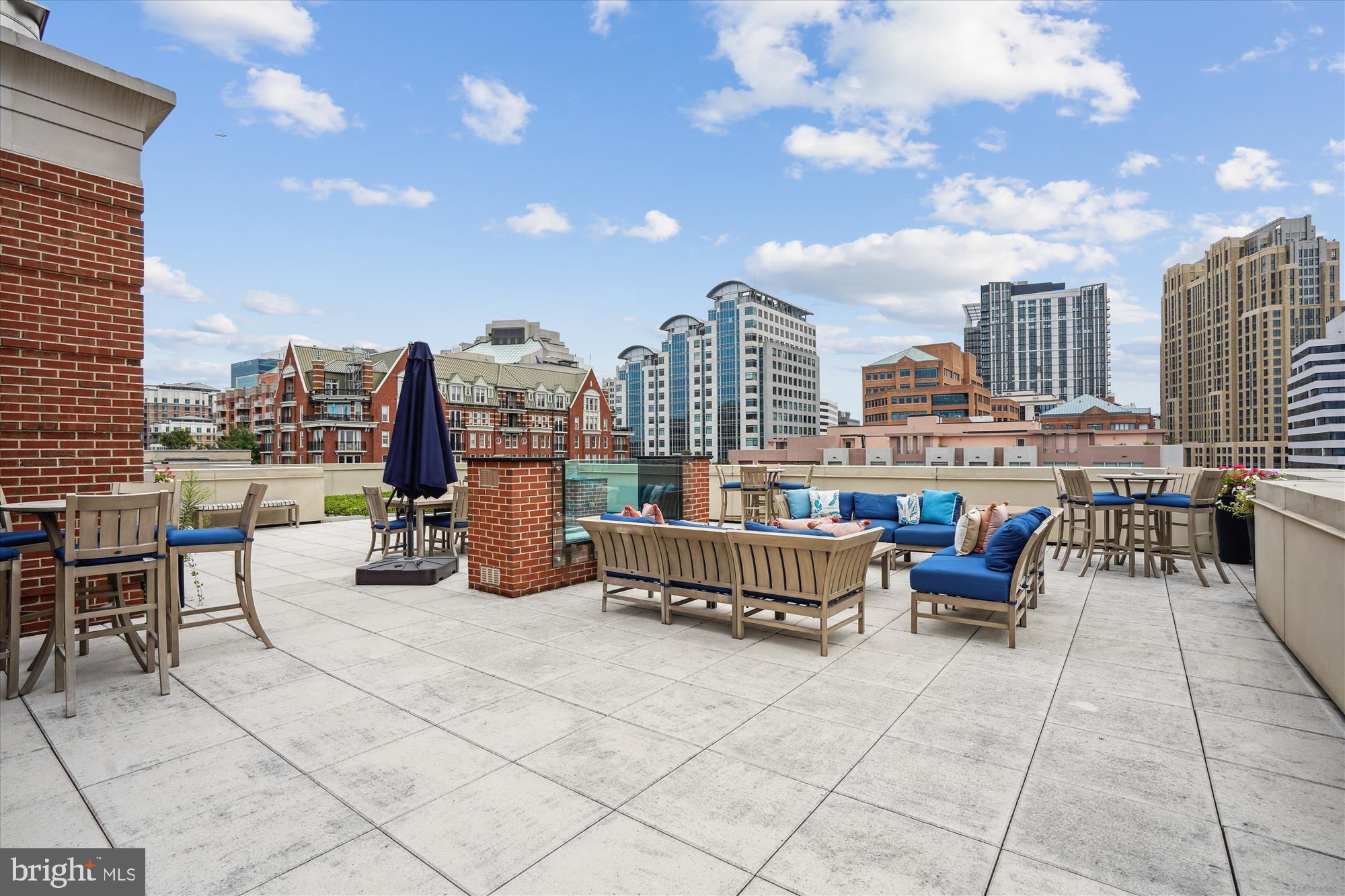 4915 HAMPDEN LANE 307