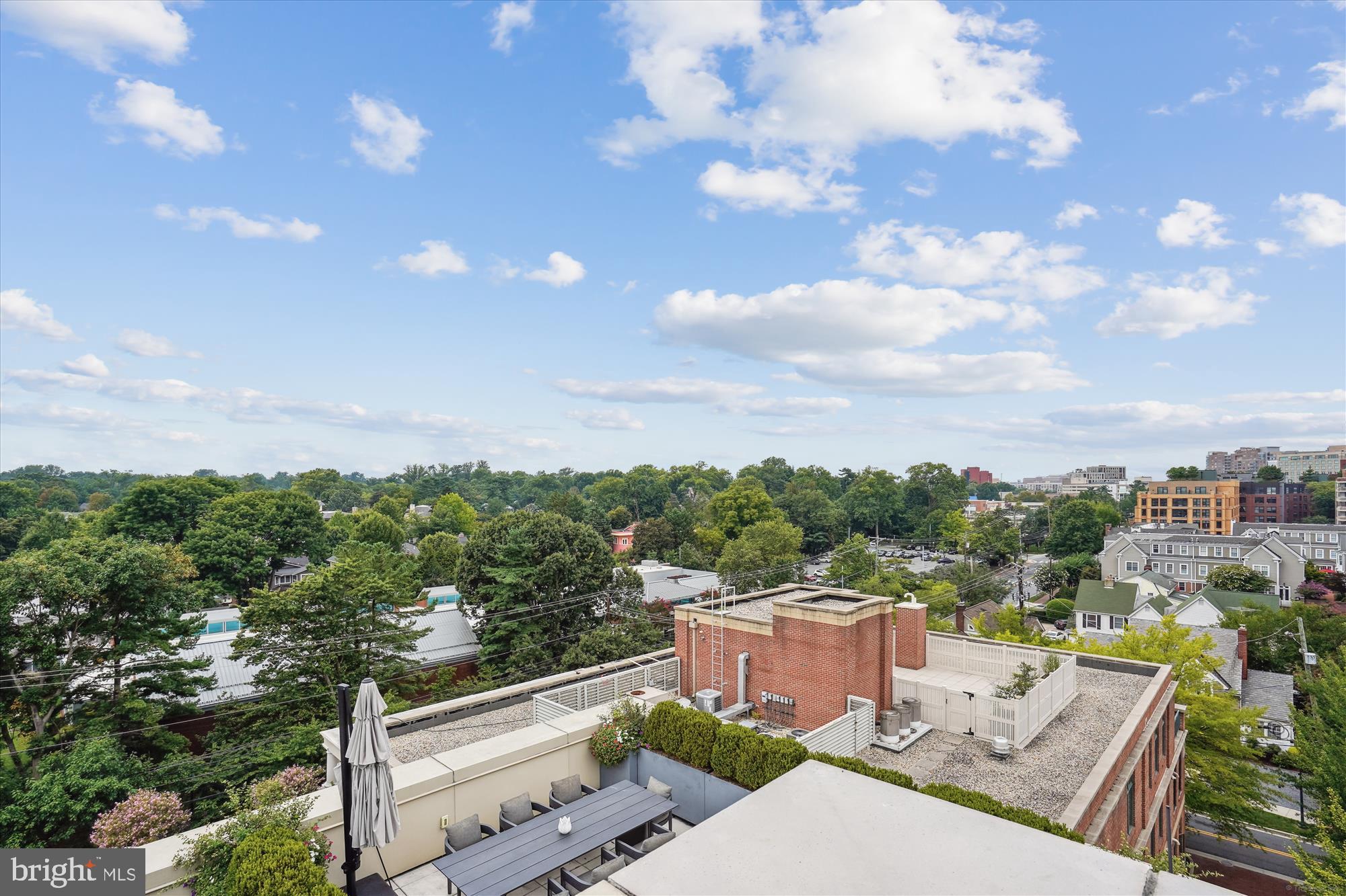 4915 HAMPDEN LANE 307