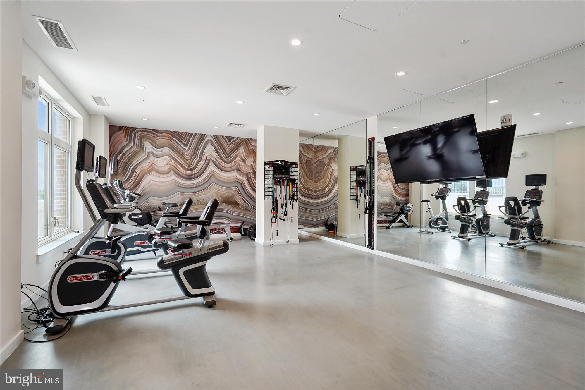 4915 HAMPDEN LANE 307