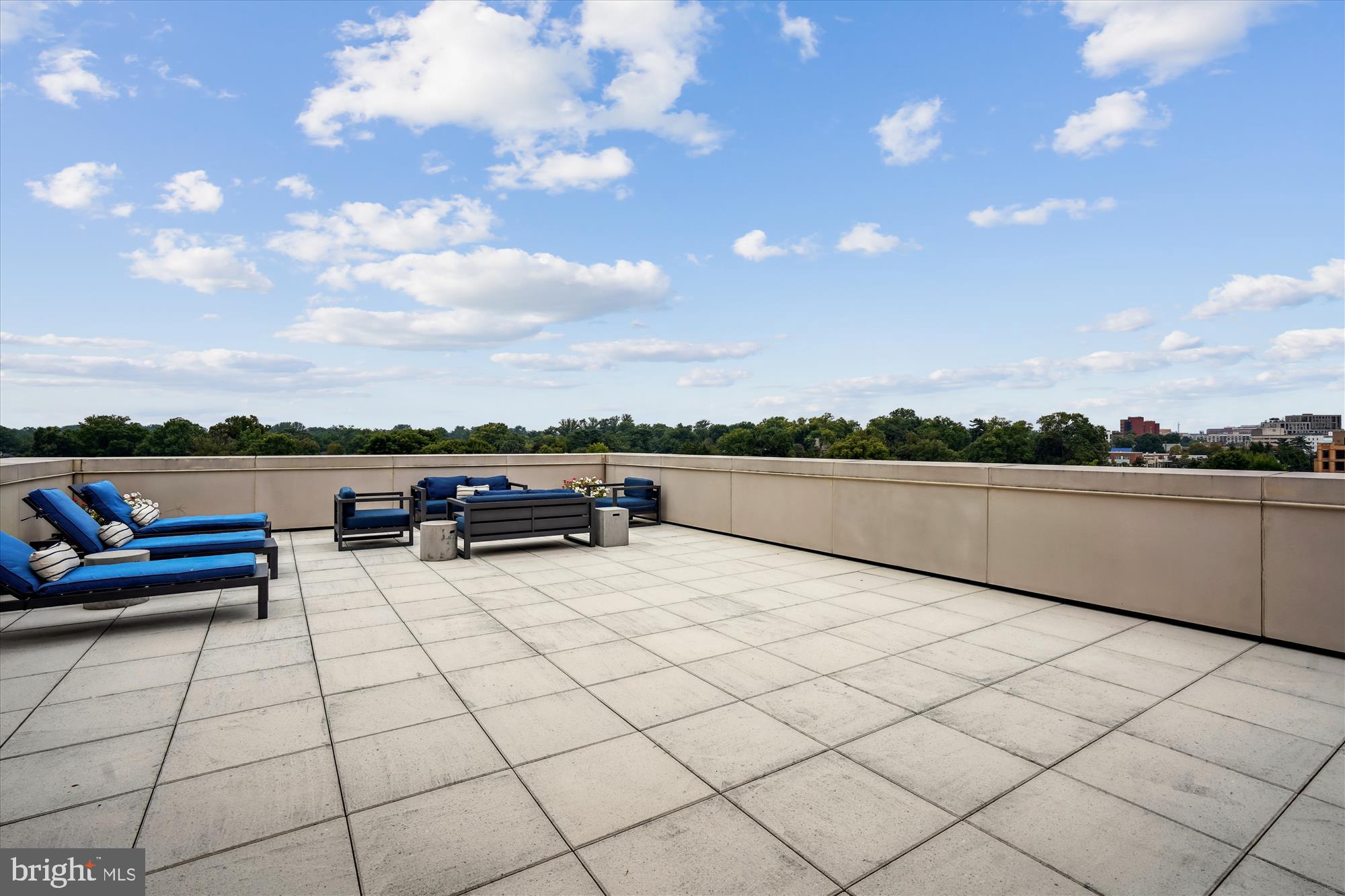 4915 HAMPDEN LANE 307