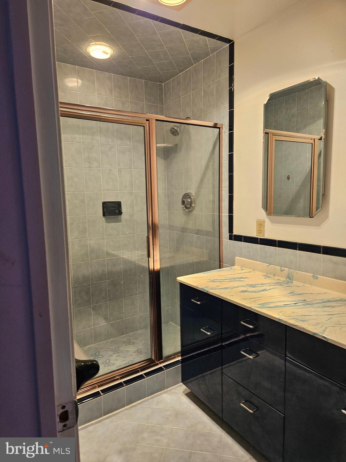 7704 GERANIUM STREET