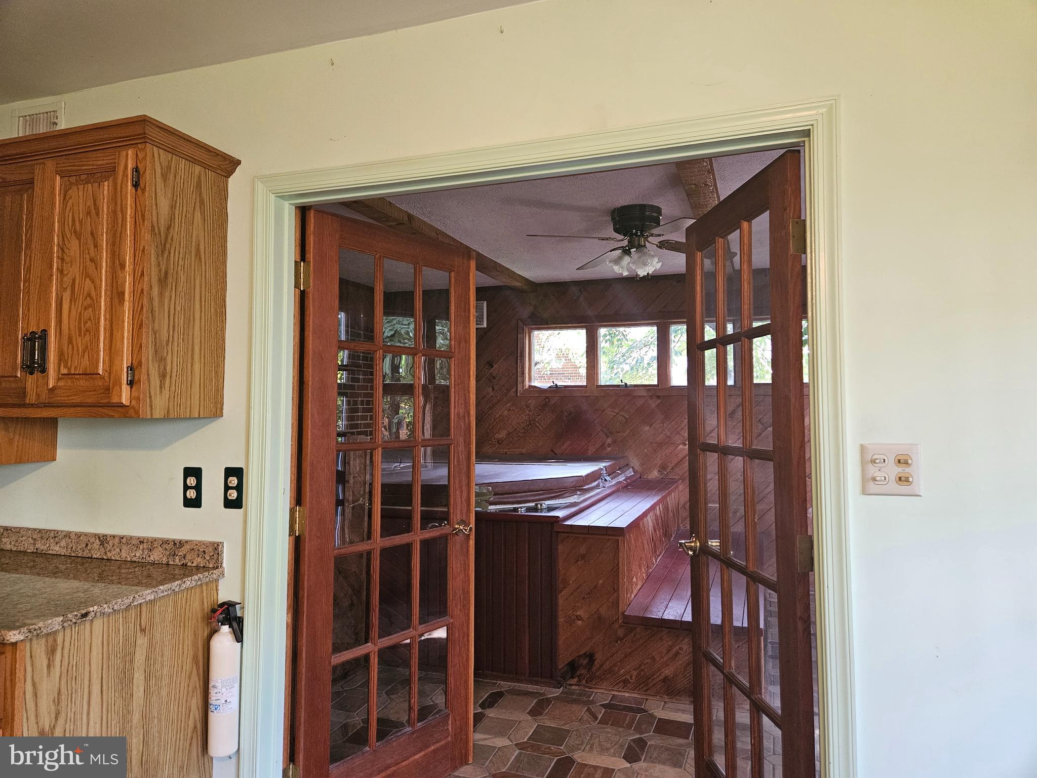 7704 GERANIUM STREET