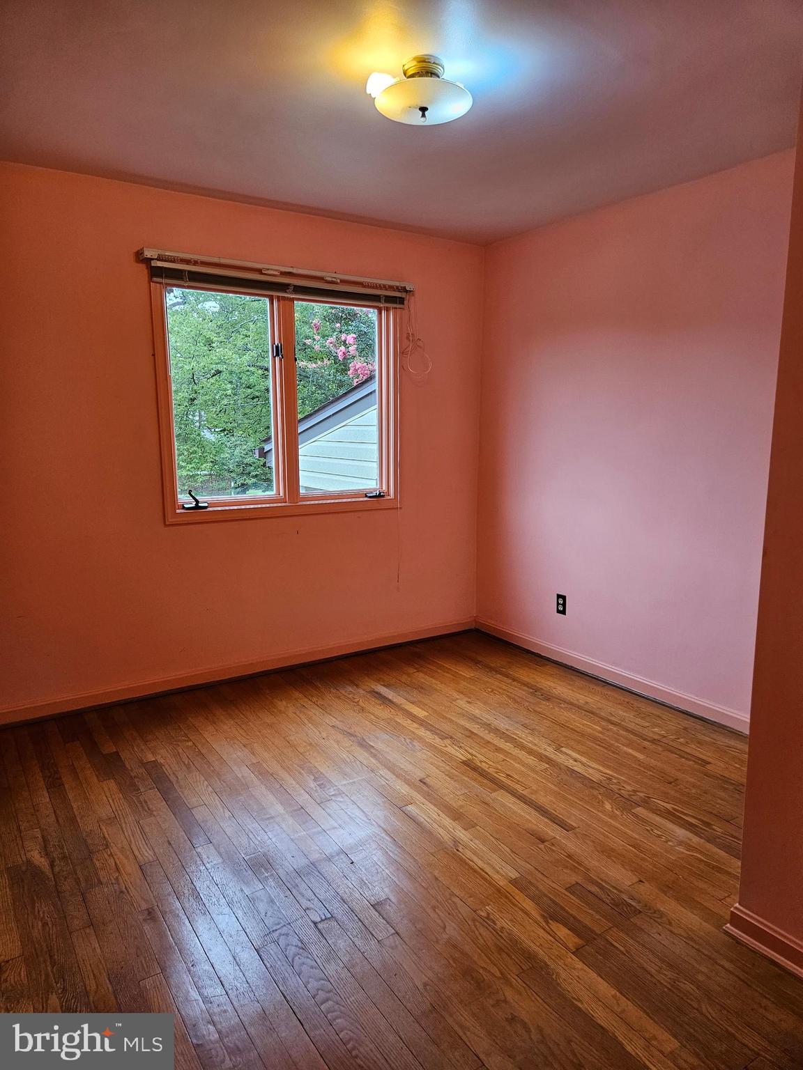 7704 GERANIUM STREET