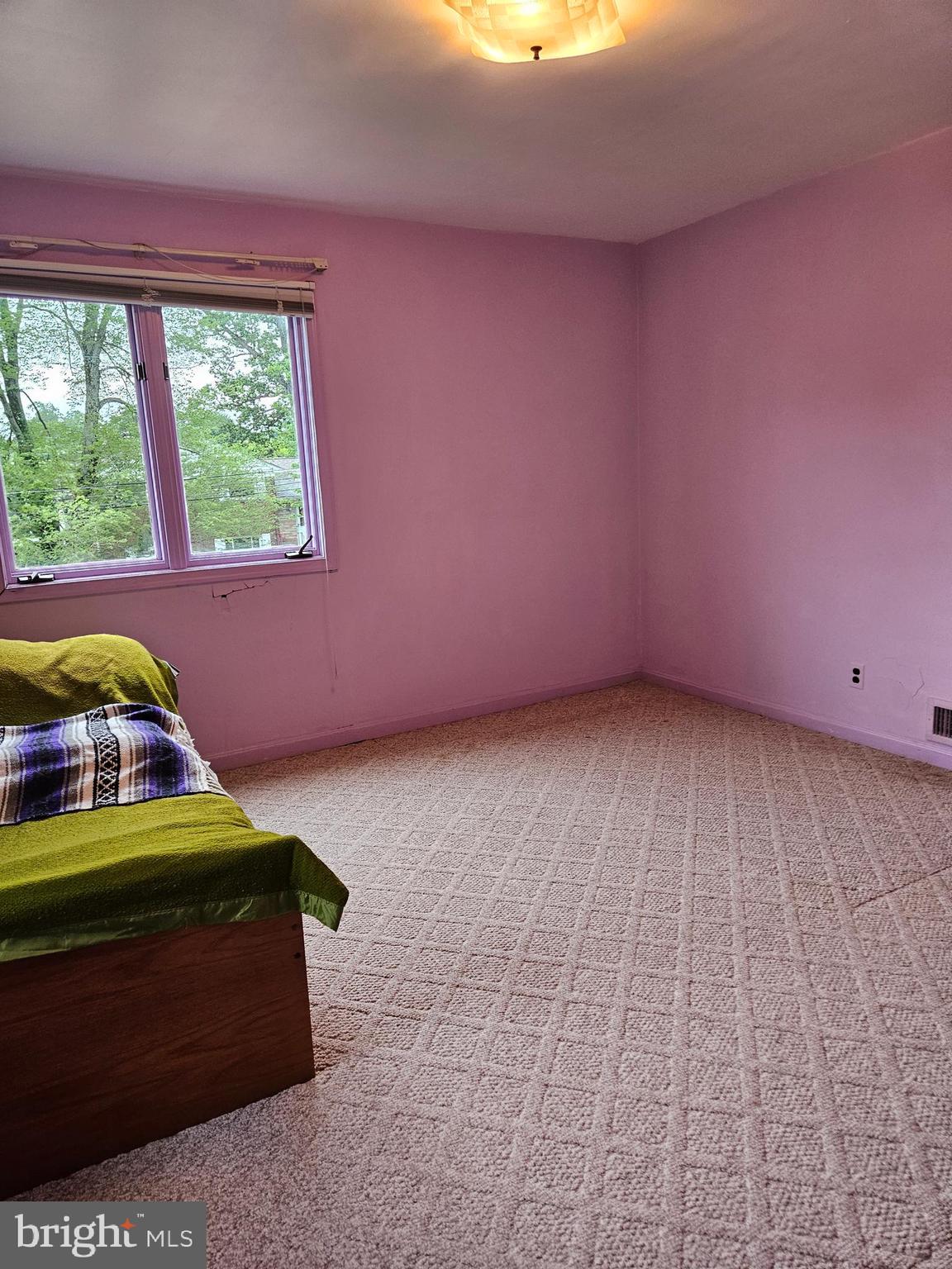 7704 GERANIUM STREET