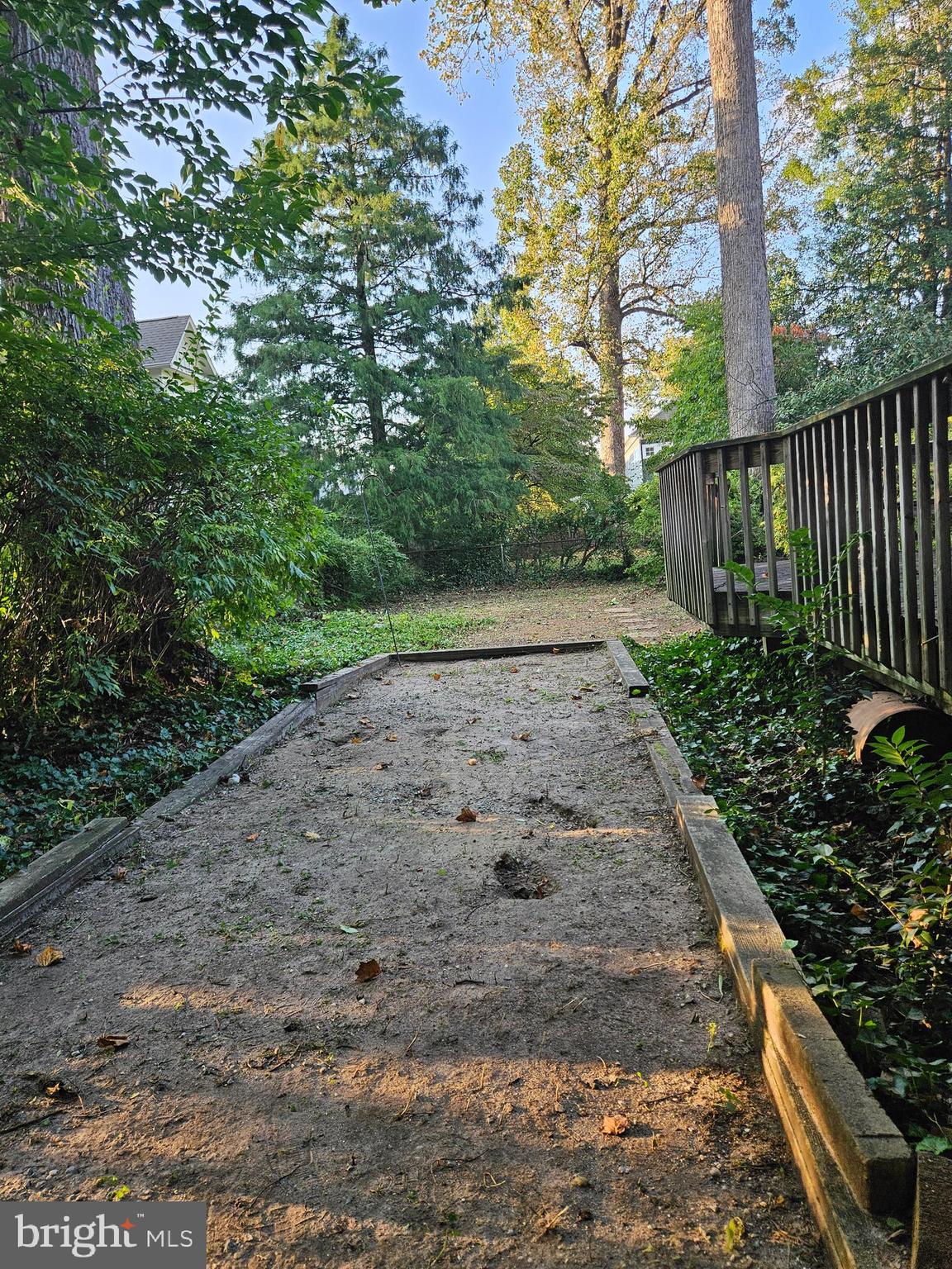 7704 GERANIUM STREET