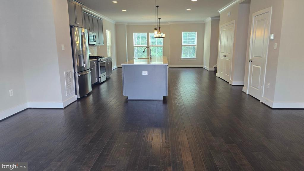 226 CAULFIELD LANE