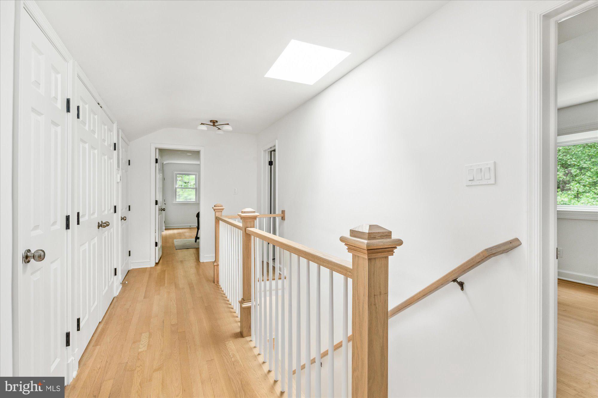 9225 LAUREL OAK DRIVE