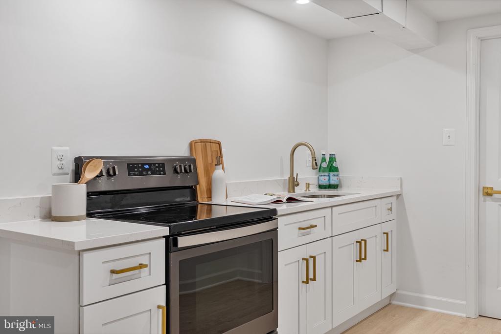 13007 ESTELLE ROAD