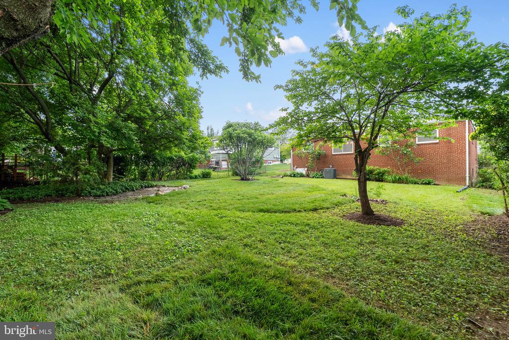 13007 ESTELLE ROAD