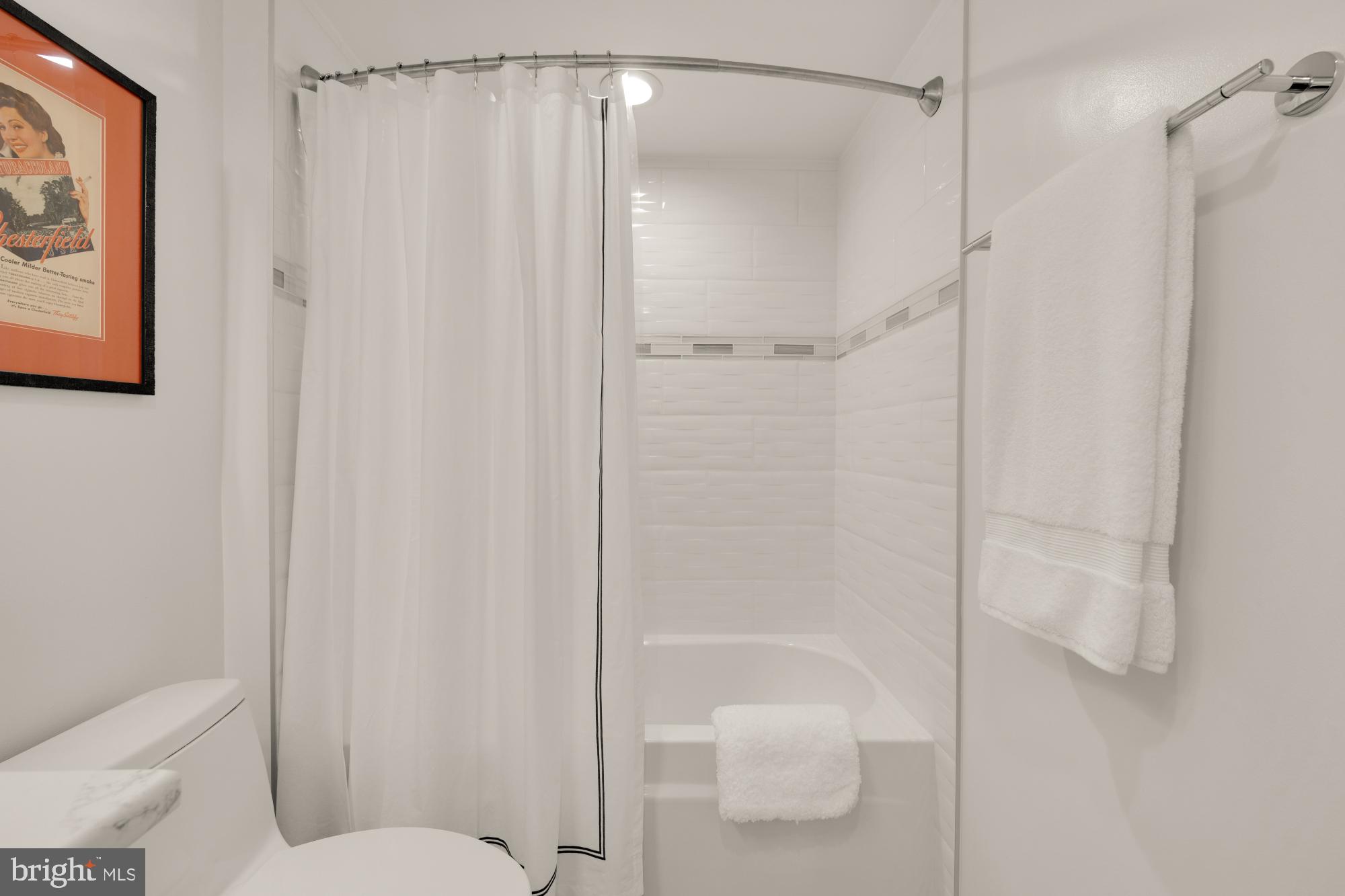 7710 WOODMONT AVENUE 211