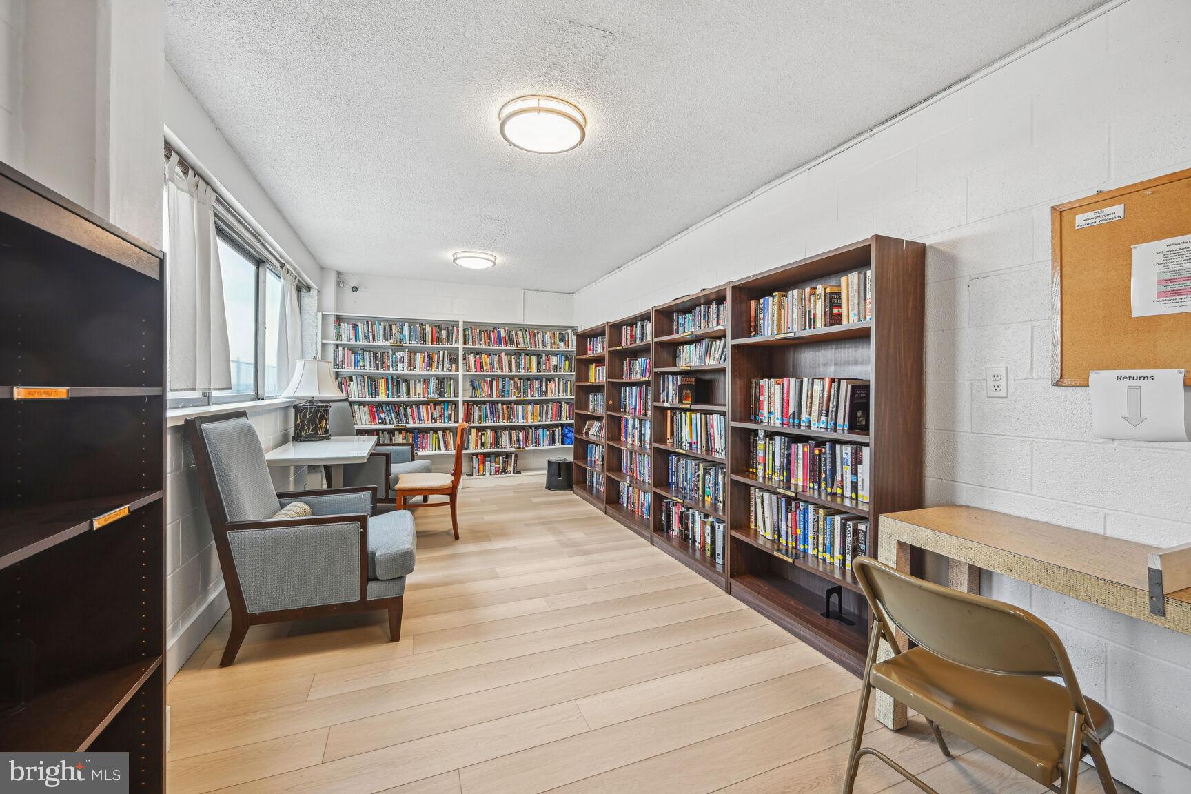 4515 WILLARD AVENUE 2320S