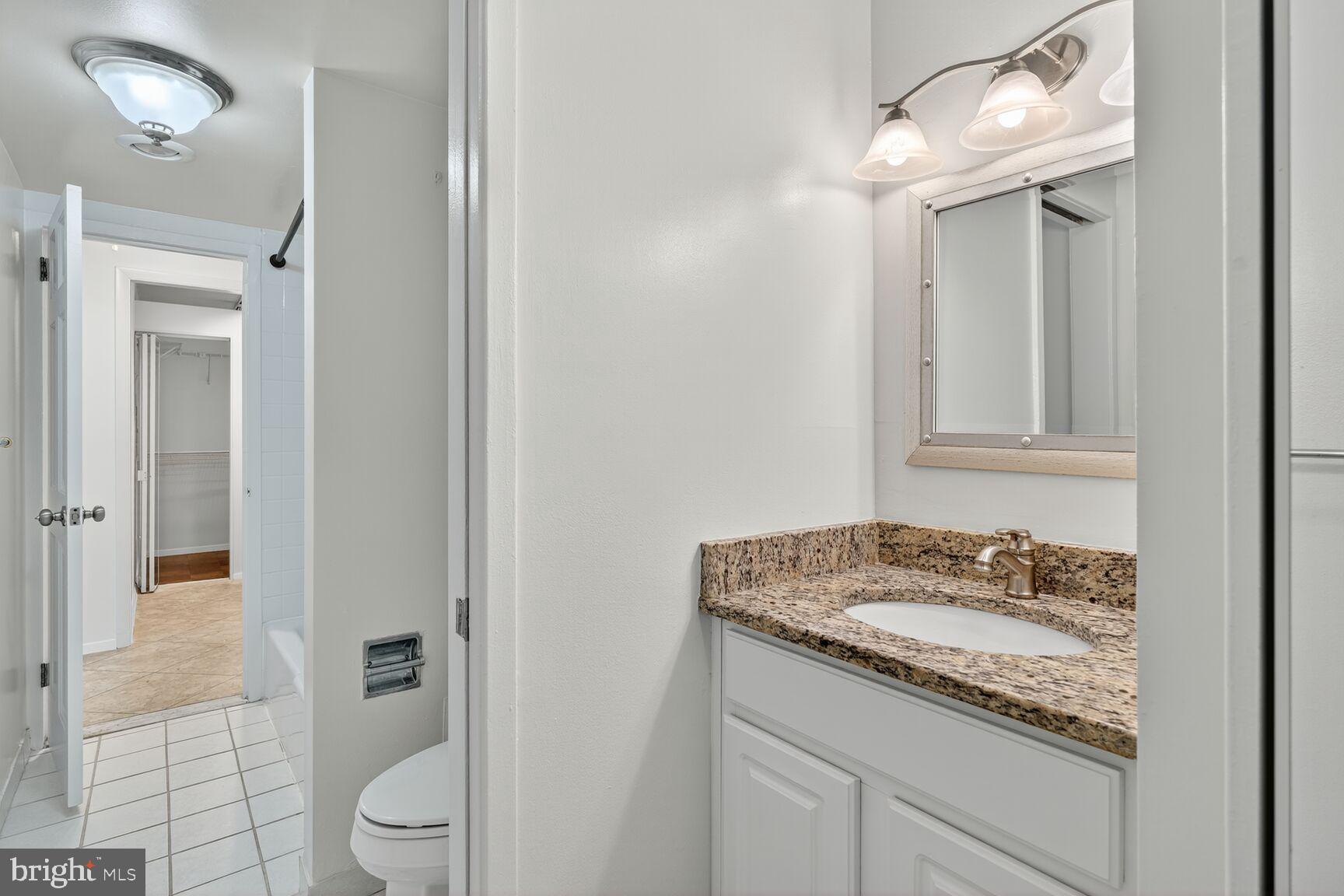 4515 WILLARD AVENUE 2320S