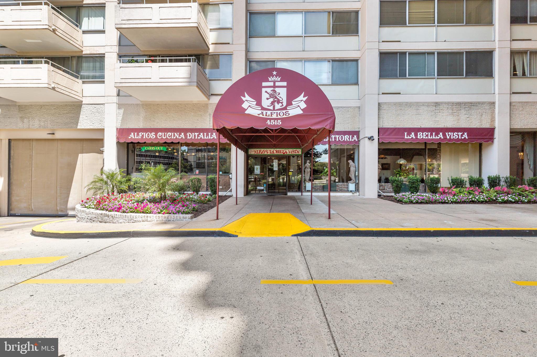 4515 WILLARD AVENUE 2320S