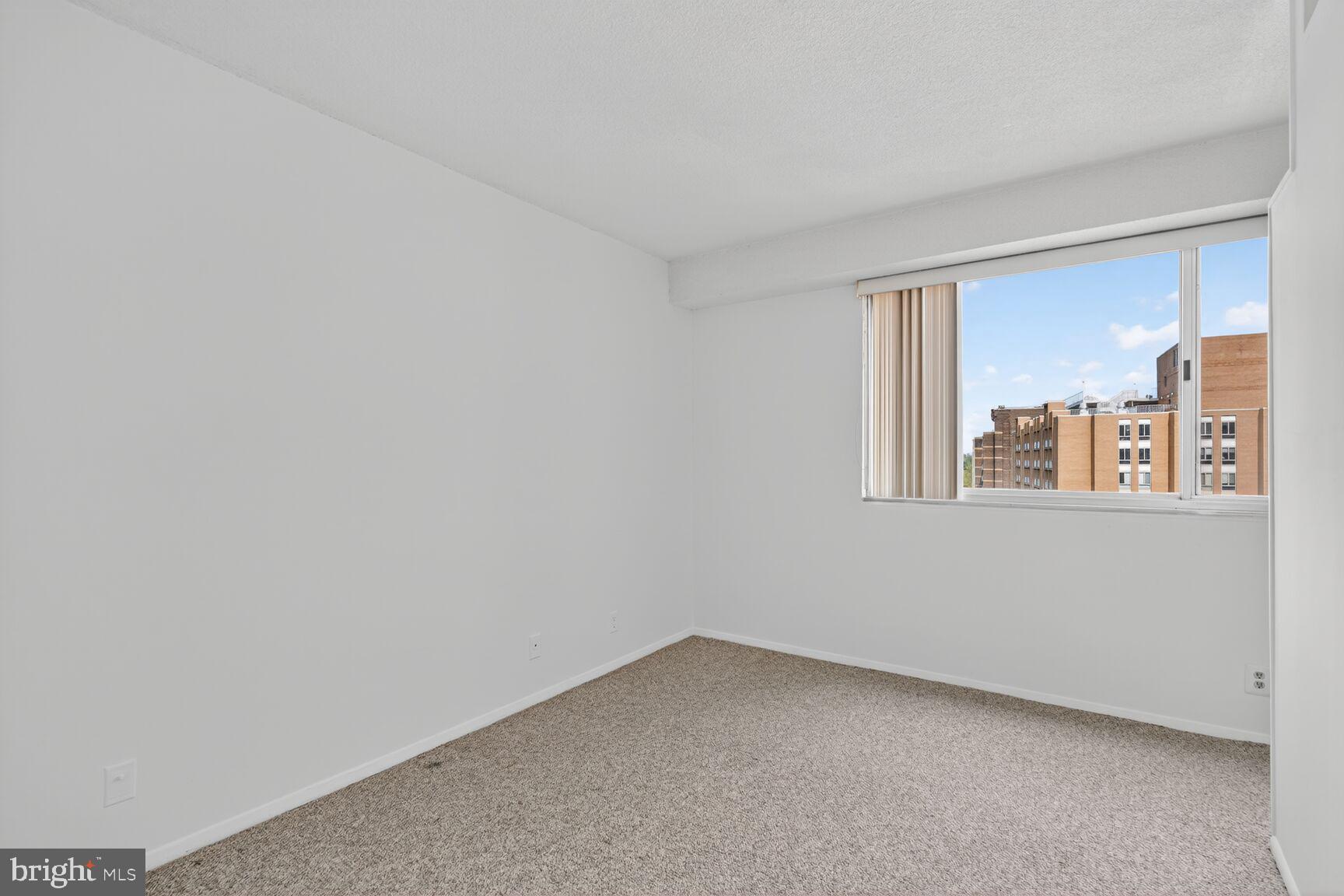 4515 WILLARD AVENUE 2320S