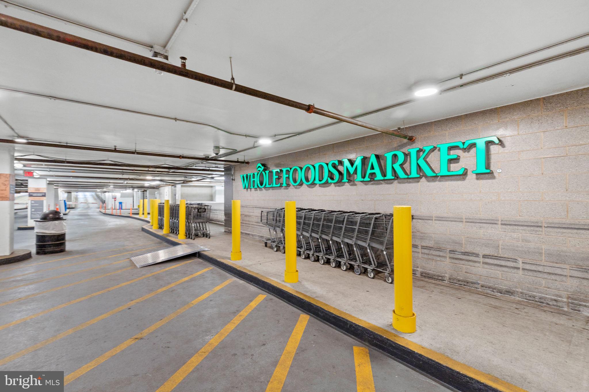 4515 WILLARD AVENUE 2320S