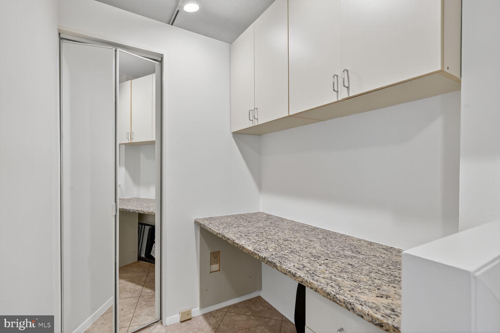 4515 WILLARD AVENUE 2320S