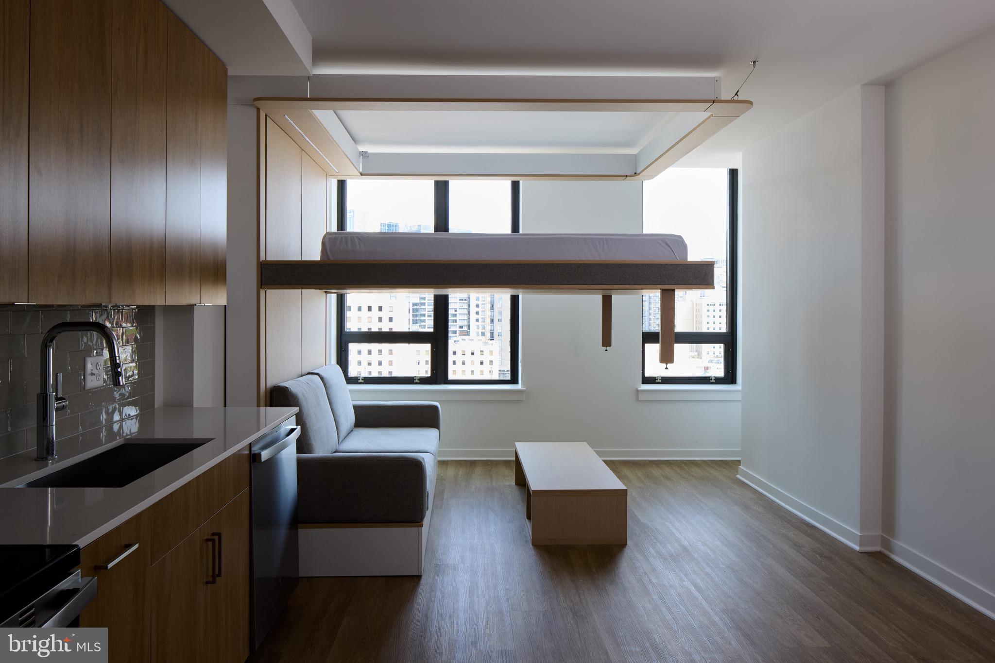 4909 AUBURN AVENUE 1011