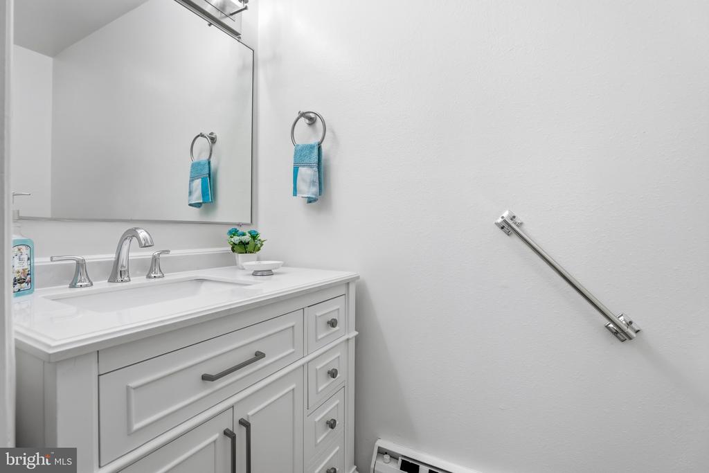 3500 FOREST EDGE DRIVE 15-2F