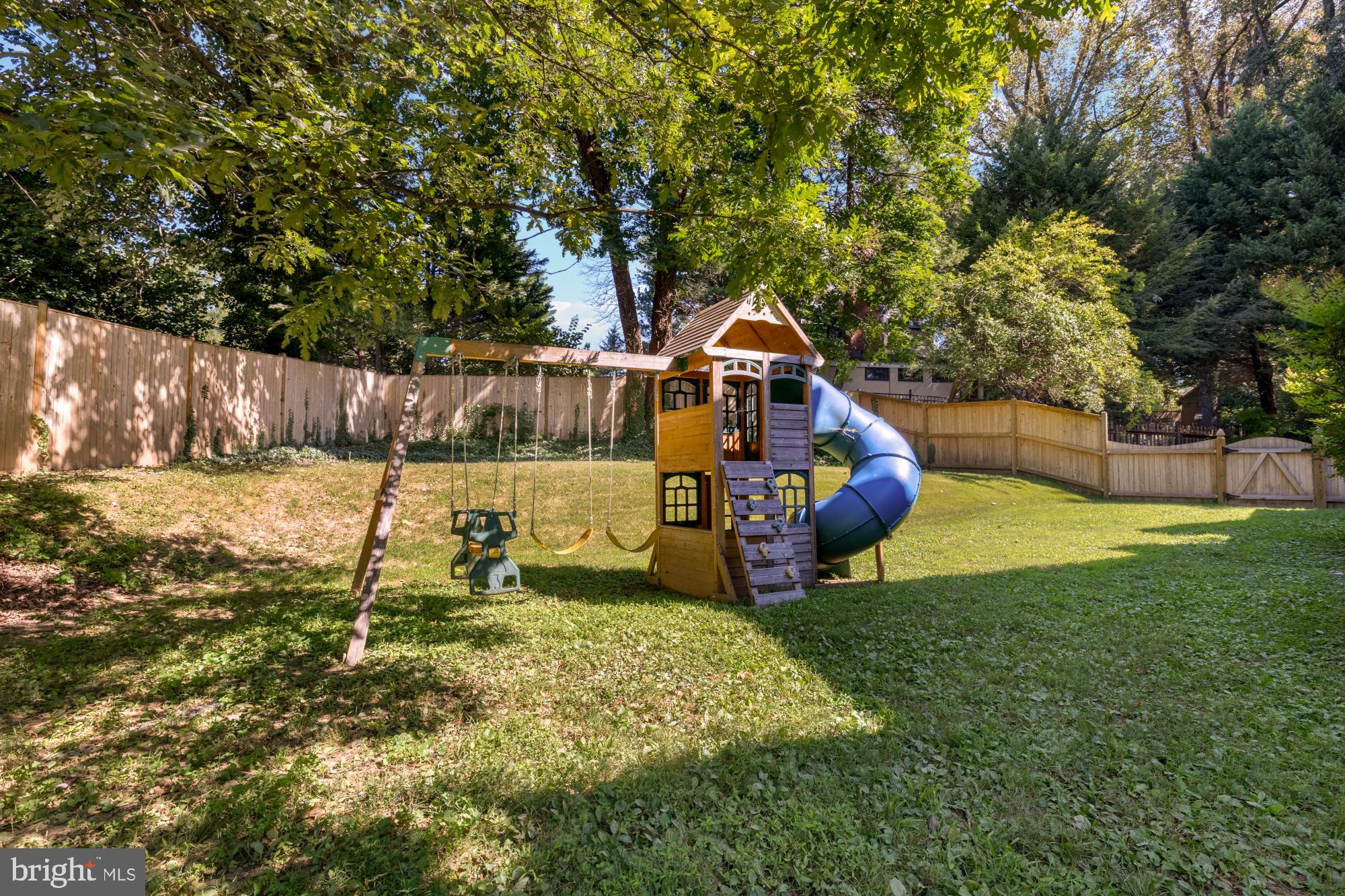 9701 CONNECTICUT AVENUE