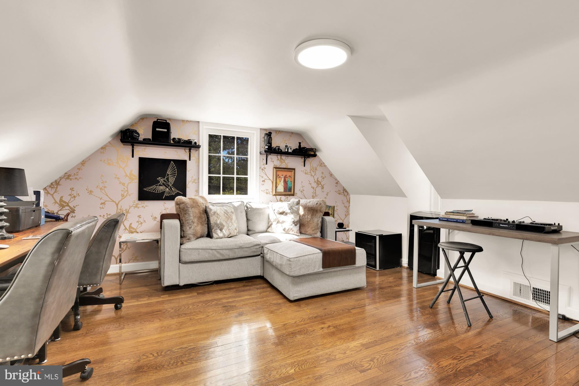 9701 CONNECTICUT AVENUE