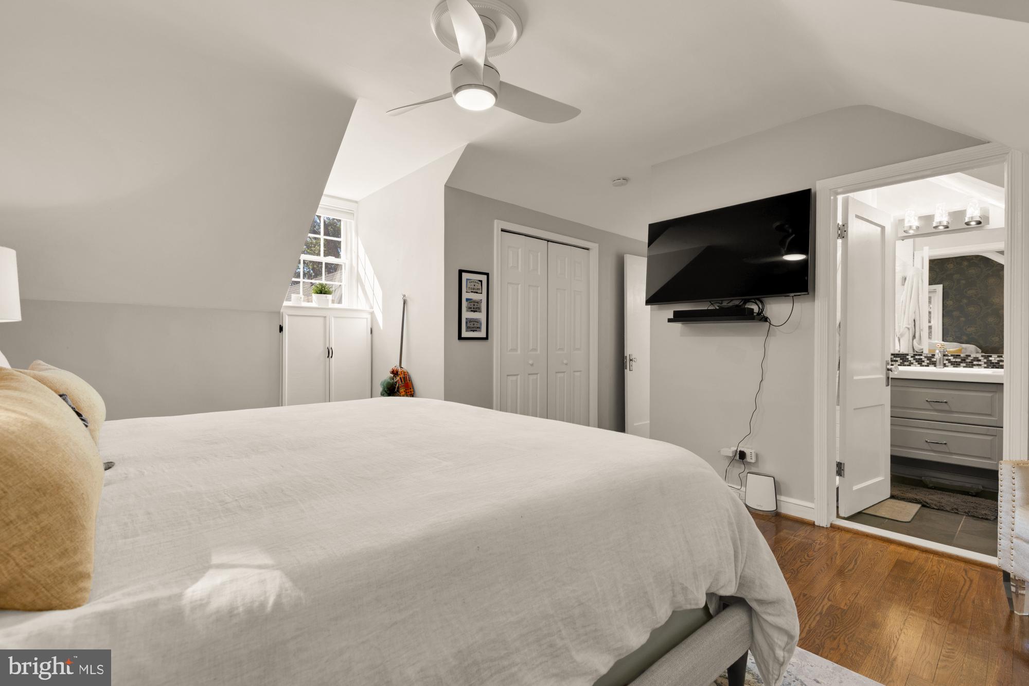 9701 CONNECTICUT AVENUE