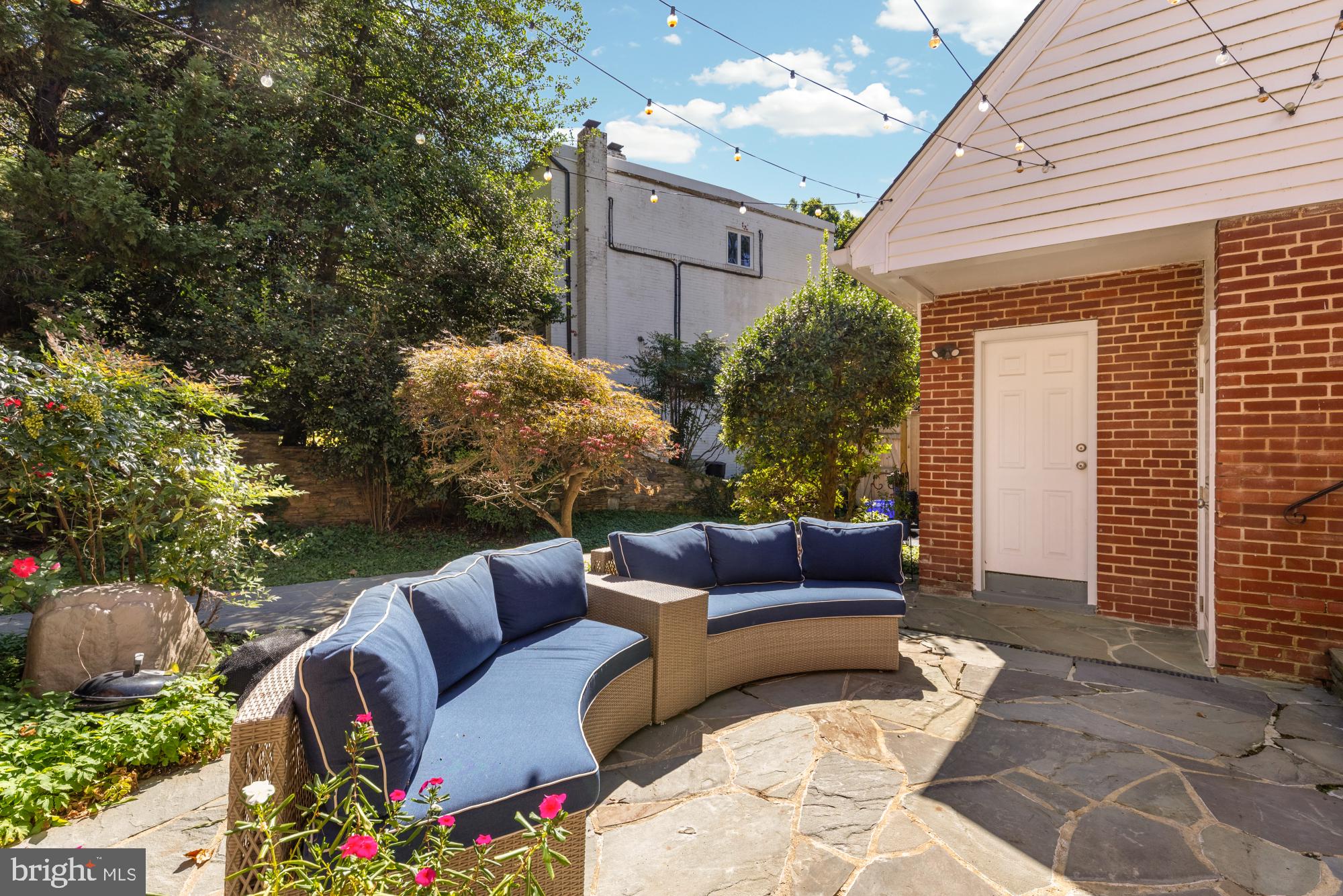 9701 CONNECTICUT AVENUE