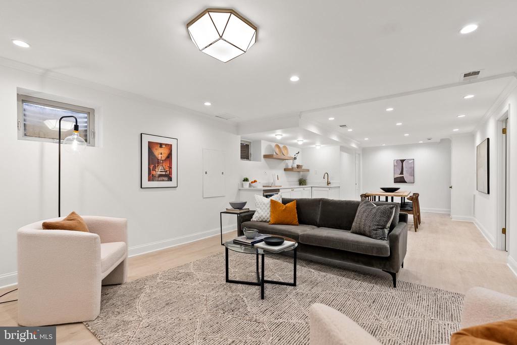 10104 NEWHALL ROAD