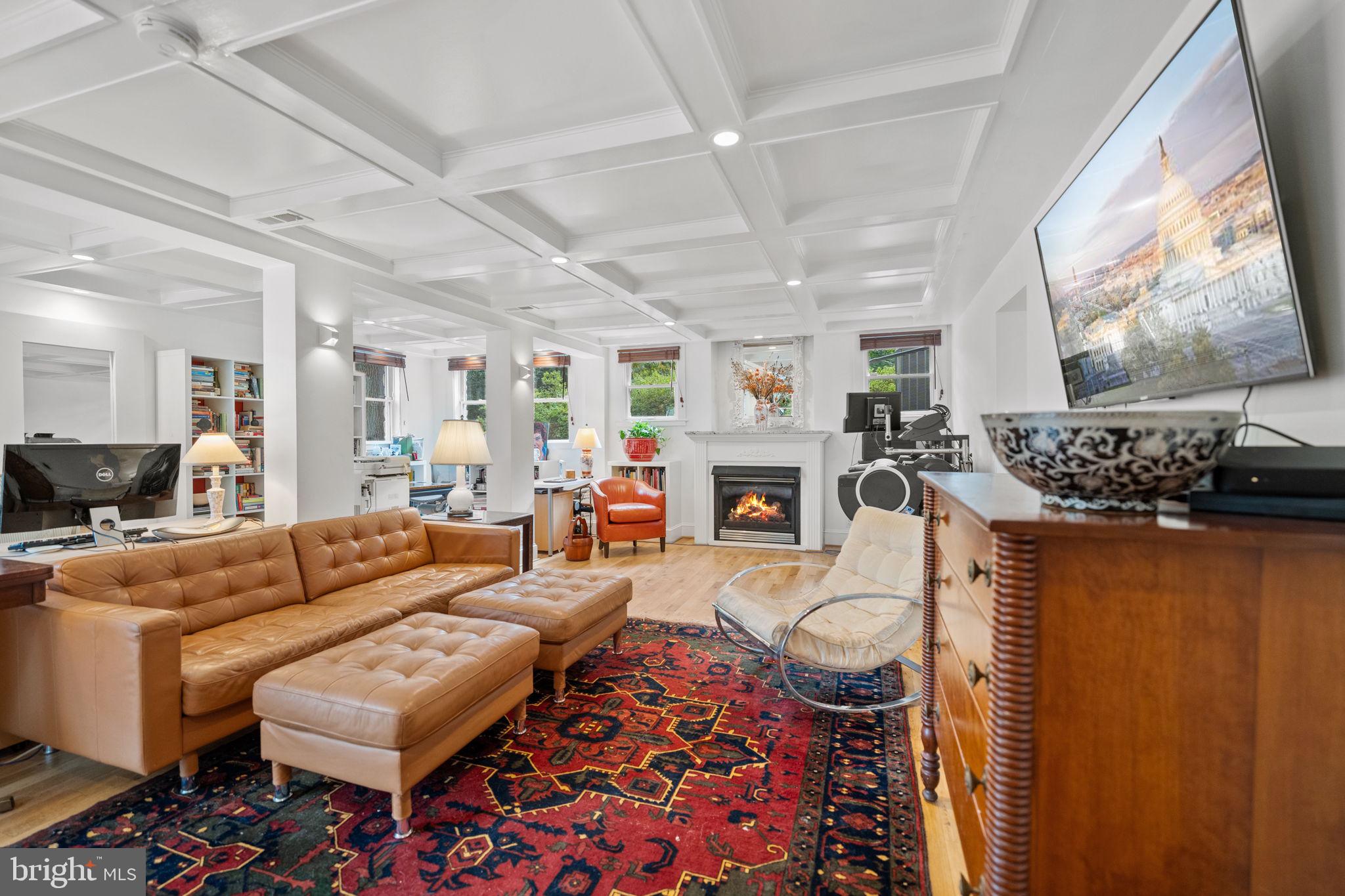 702 SLIGO CREEK PARKWAY