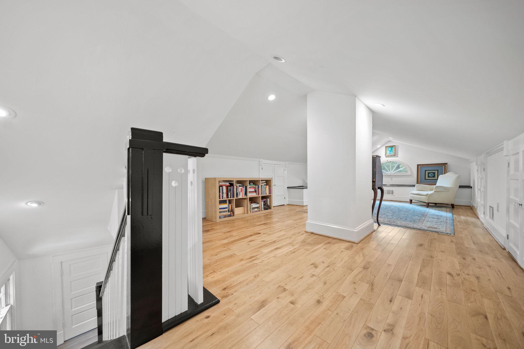 702 SLIGO CREEK PARKWAY