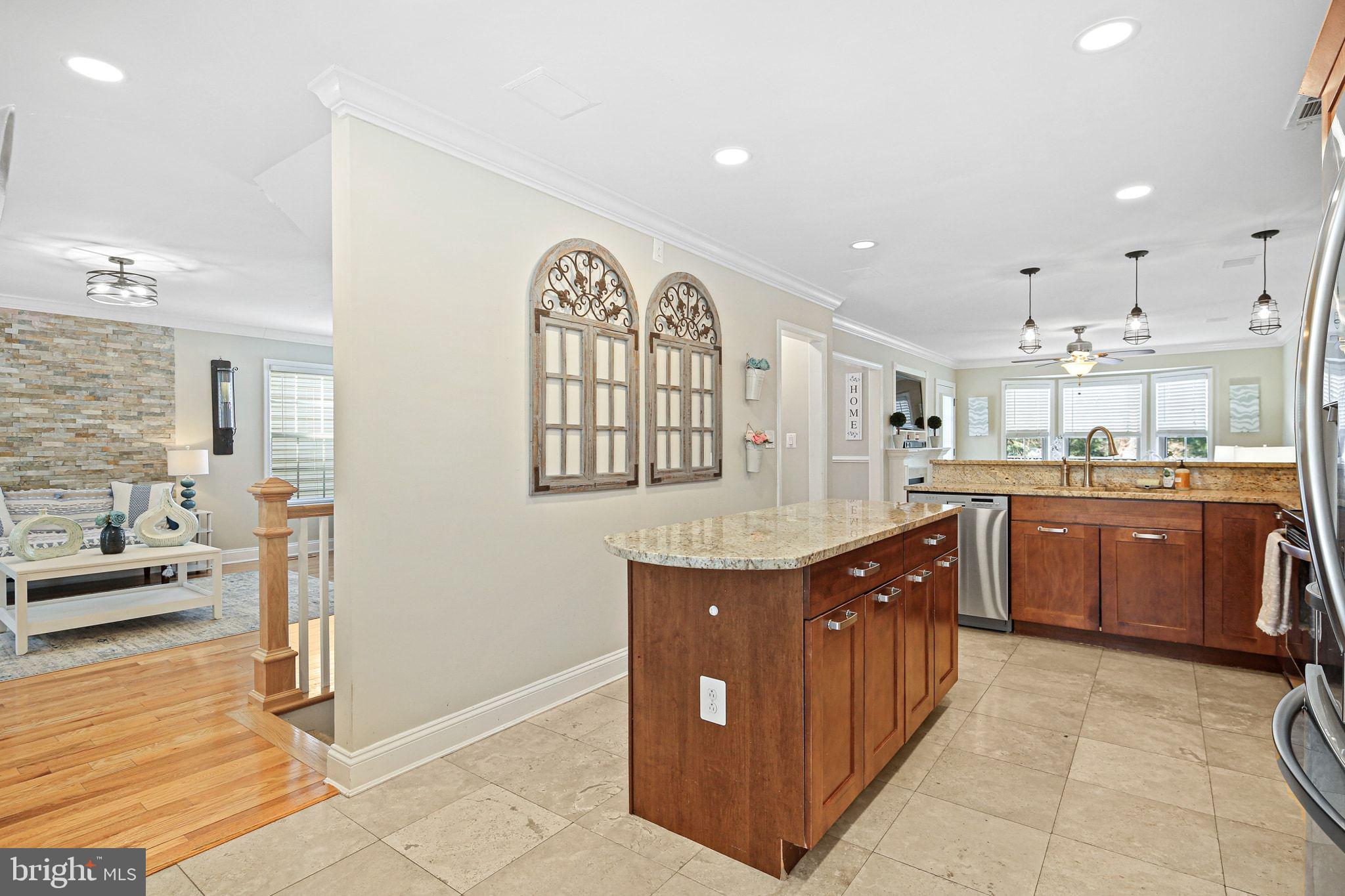 8405 MARKETREE CIRCLE