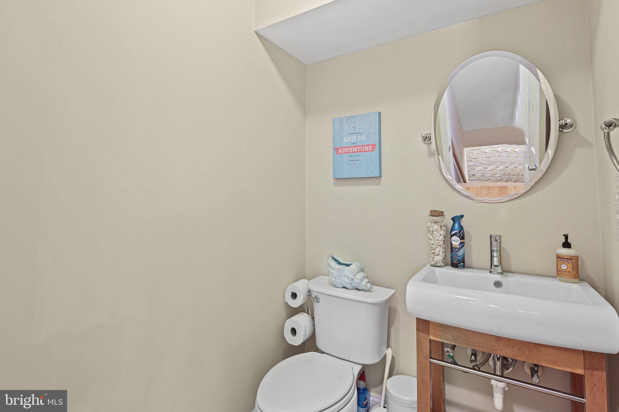 8405 MARKETREE CIRCLE