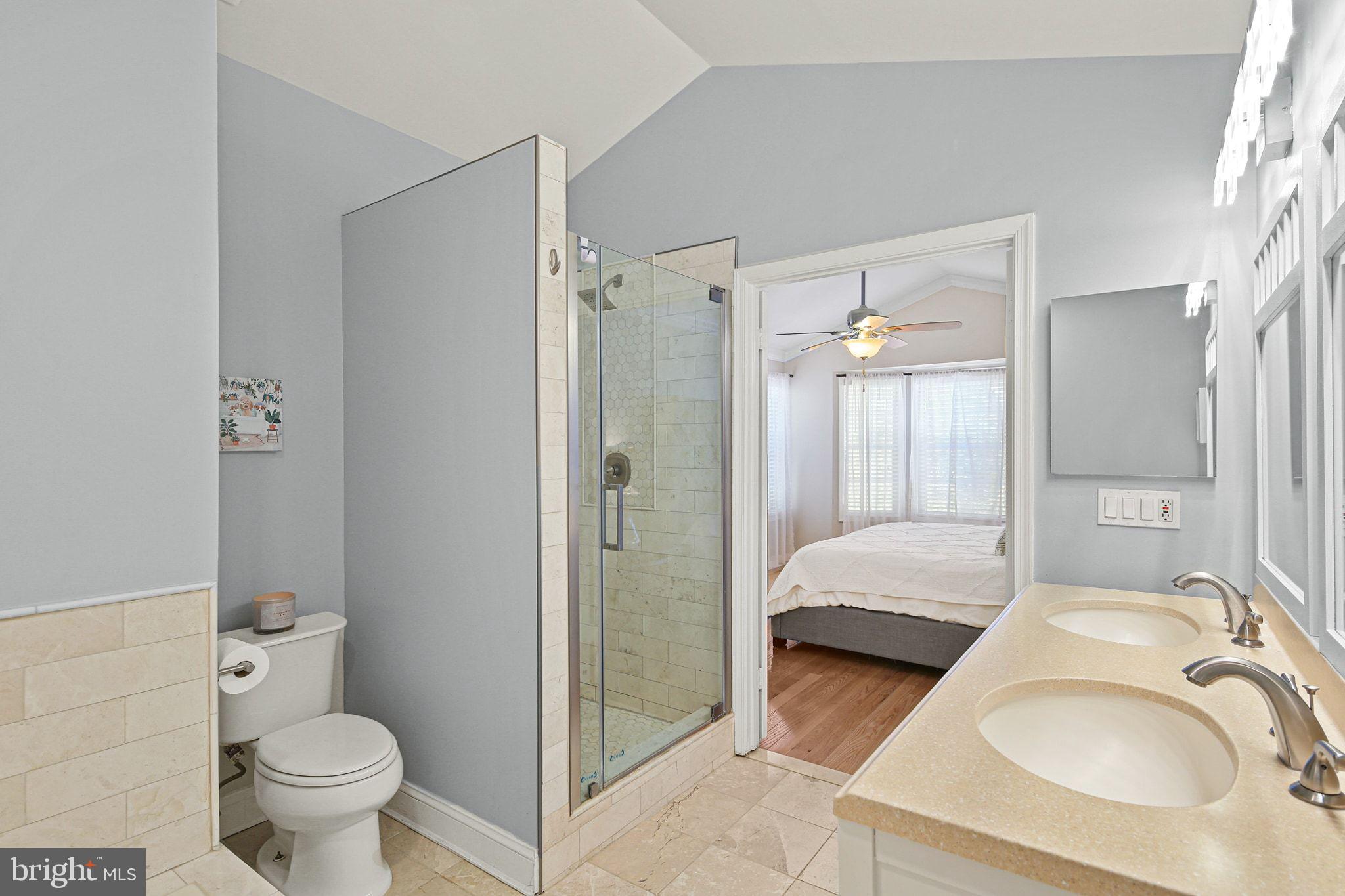 8405 MARKETREE CIRCLE