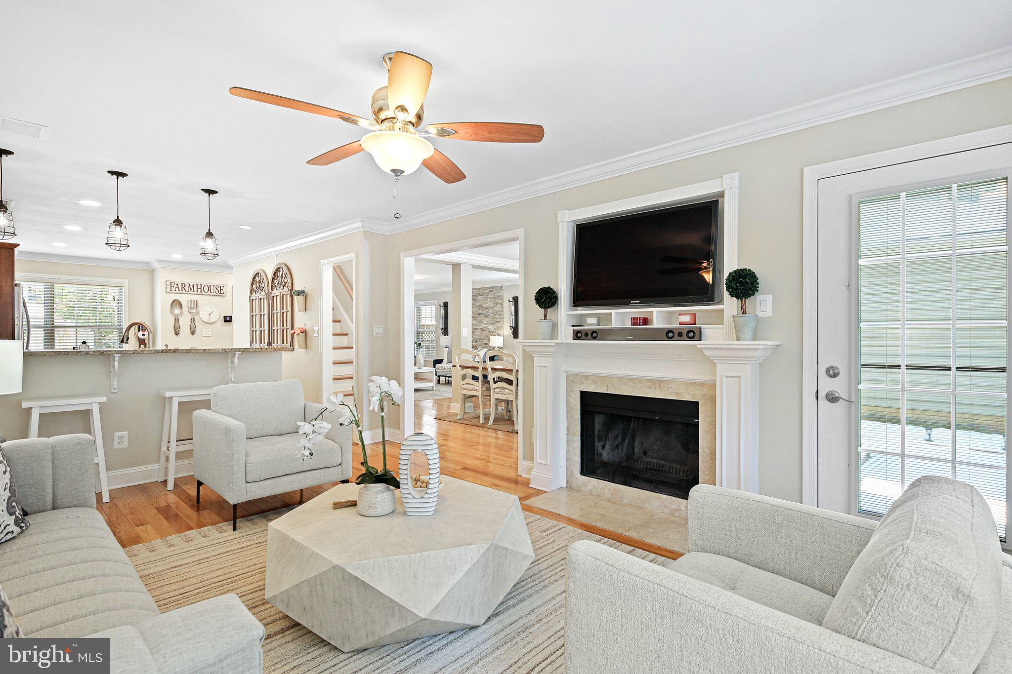 8405 MARKETREE CIRCLE