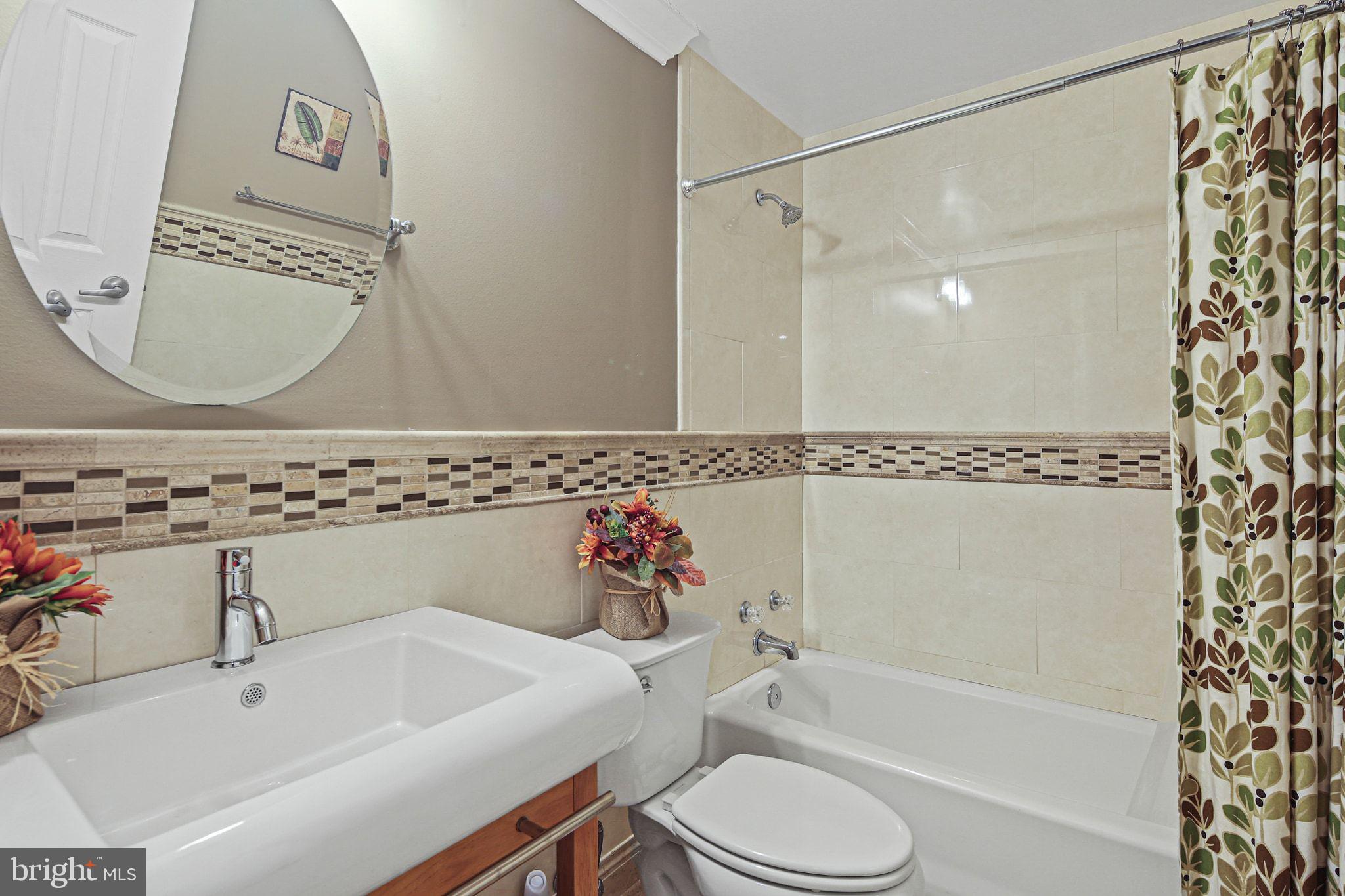 8405 MARKETREE CIRCLE