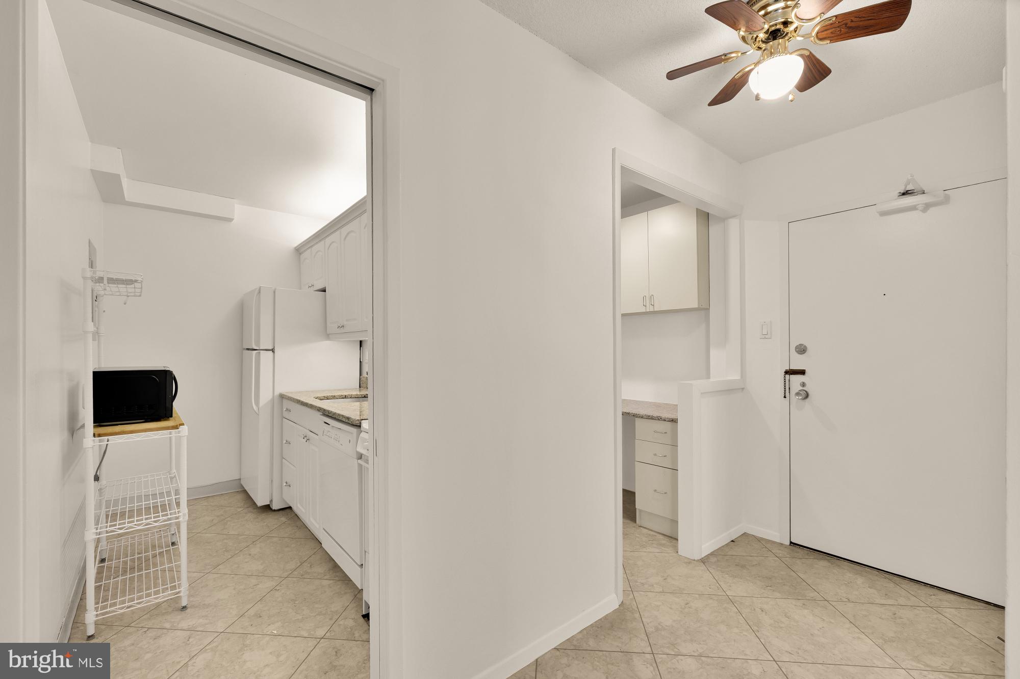 4515 WILLARD AVENUE 2320S