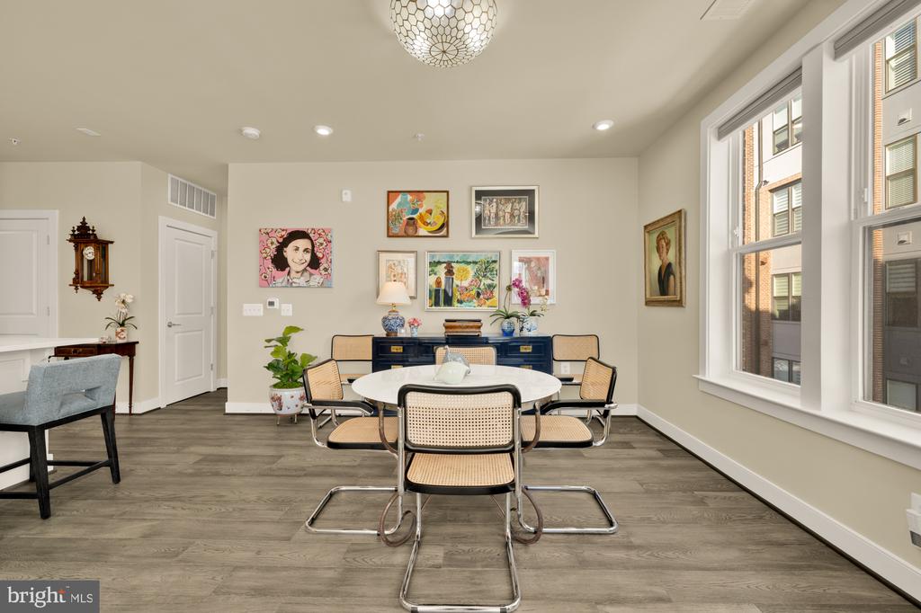 3501 BELLFLOWER LANE 201