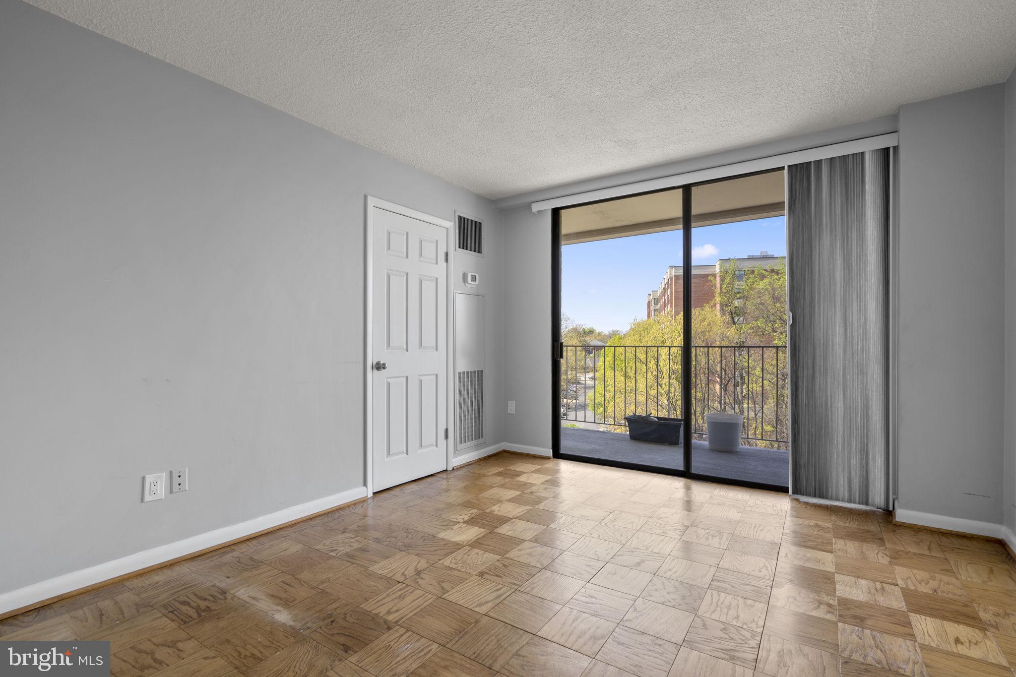2100 WASHINGTON AVENUE 9D
